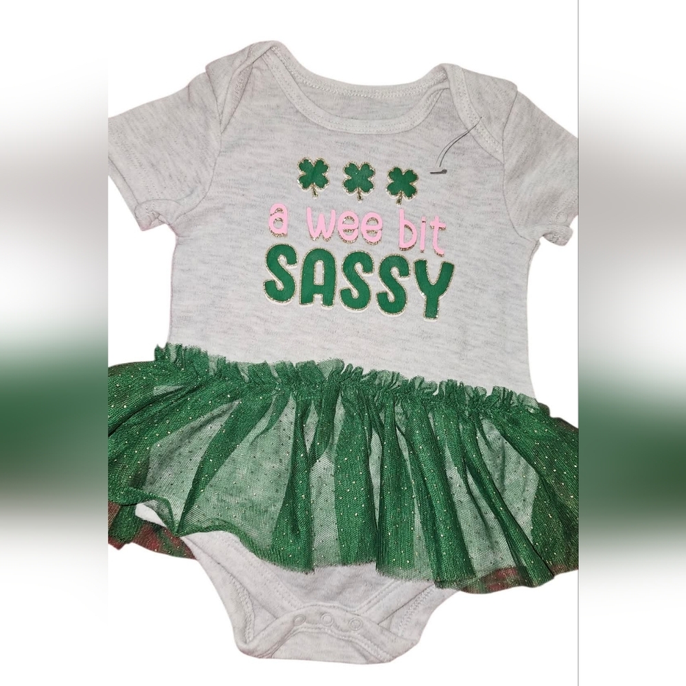 Celebrate St. Patrick's Day 6/9m Bodysuit Infamt Girls Onesie One Piece